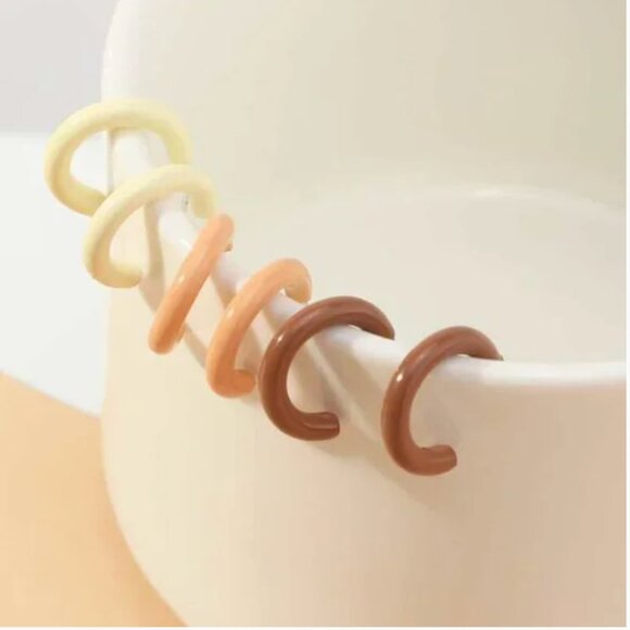 ✨ FREE Hoop Set Neutral Monochrome Boho Peasant Hipster Hippie Art Deco Earrings - Picture 7 of 9